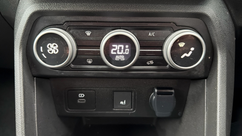 Dacia Sandero Stepway 1.0 TCe Extreme 5dr CVT Petrol Hatchback